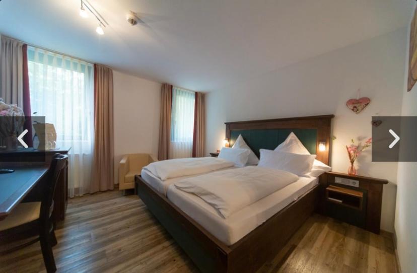 Hotel Restaurant Auerhahn Bad Wildbad Kültér fotó