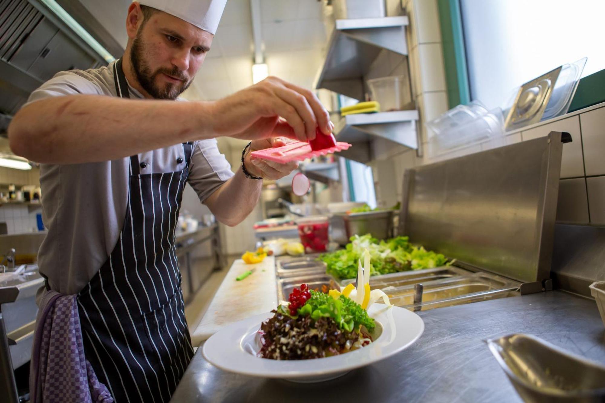 Hotel Restaurant Auerhahn Bad Wildbad Kültér fotó