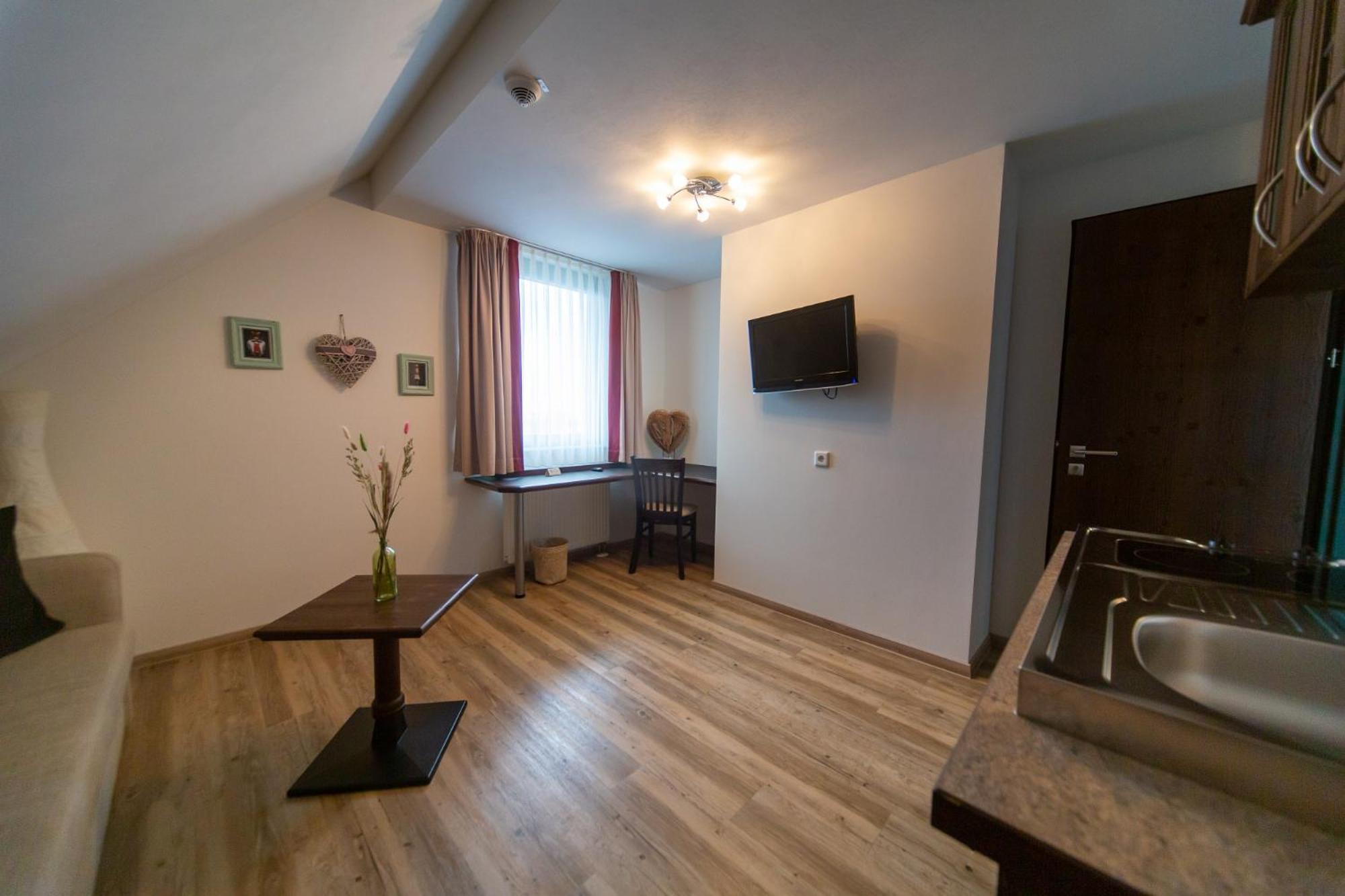 Hotel Restaurant Auerhahn Bad Wildbad Kültér fotó
