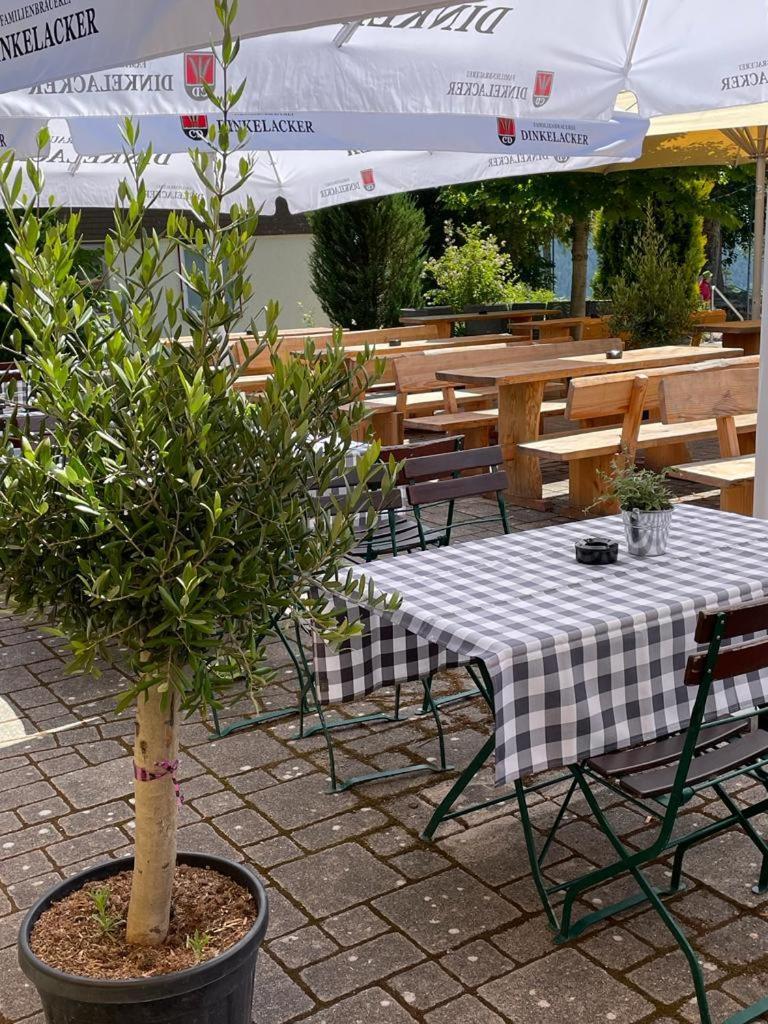 Hotel Restaurant Auerhahn Bad Wildbad Kültér fotó